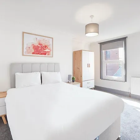 Host & - Clarendon Redcar